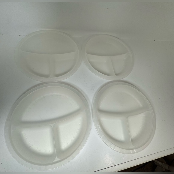 Anchor Hocking Other - Set of 4 Vintage Anchor Hocking MicroWare Divided Plate Color: Clear